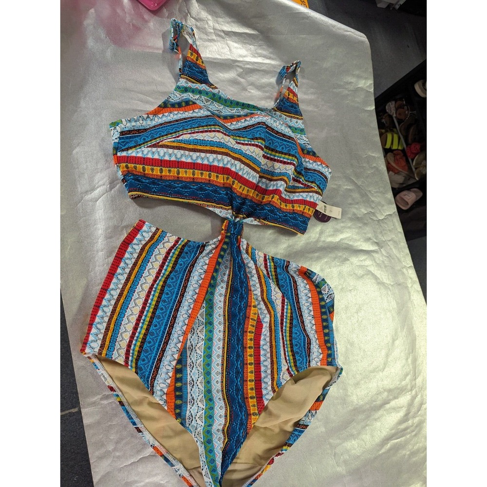 Cacique Swim bathing suit swim suit size 22 multicolor no wire bra style‎ NEW